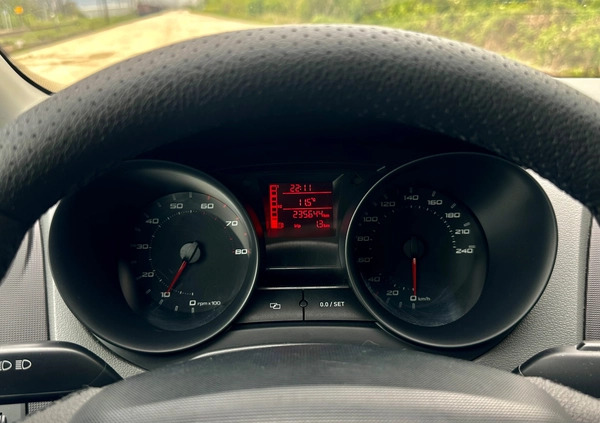 Seat Ibiza cena 13800 przebieg: 230000, rok produkcji 2008 z Wrocław małe 436